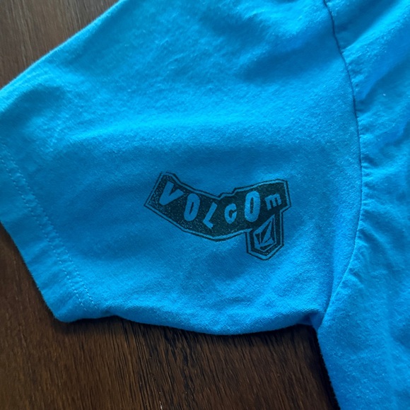 Volcom Blue Graphic Tee - Picture 4 of 5